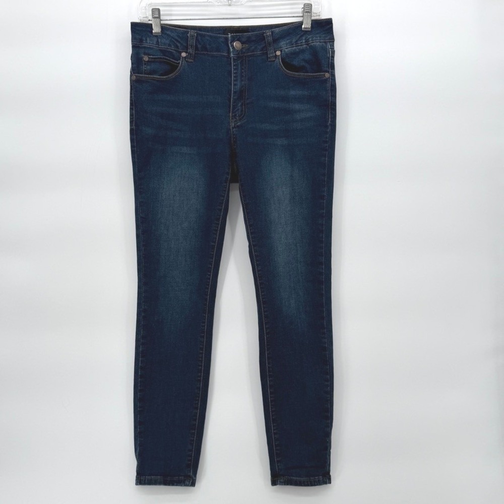 Tahari Denim Jeans Kelly Classic Skinny Mid Wash Casual Everyday Basic Size 4/27
